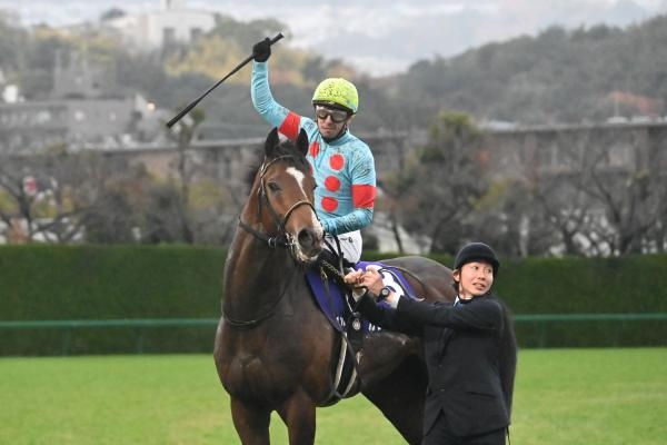 朝日杯フューチュリティステークス 歴代優勝馬・騎手一覧（過去G1結果